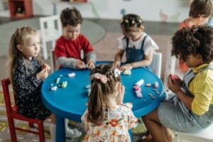 تنمية العضلات الصغيرة للأطفال